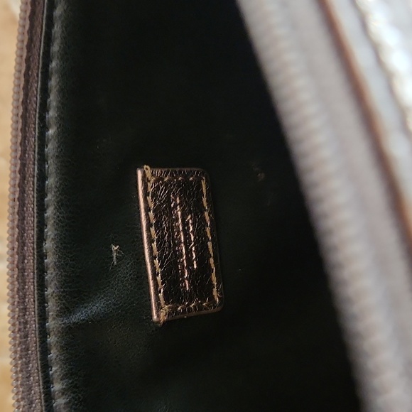 Burberry Shimmering Bronze Toiletry Bag With Tag Attached - Picture 9 of 13